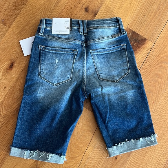 NWT KanCan Bermuda Shorts - Picture 3 of 4